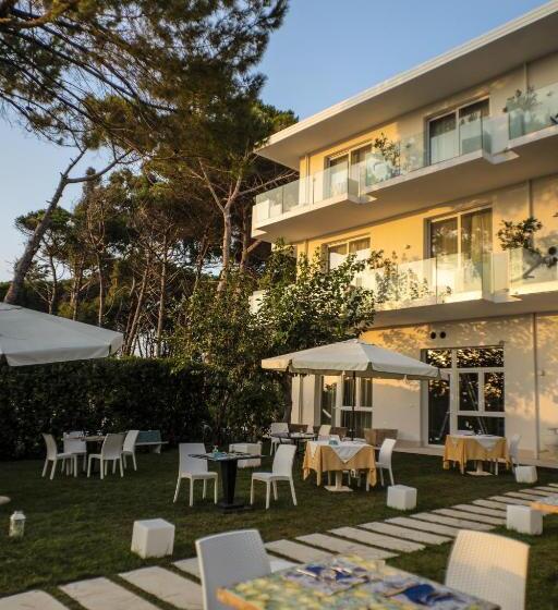 هتل Artemide Mare