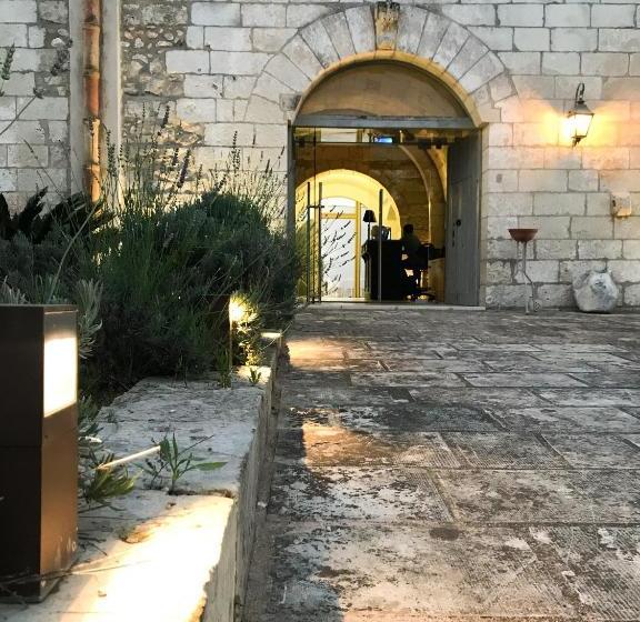 هتل روستایی Masseria Giovanni