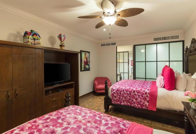 Vista Encantada Spa Resort & Residences