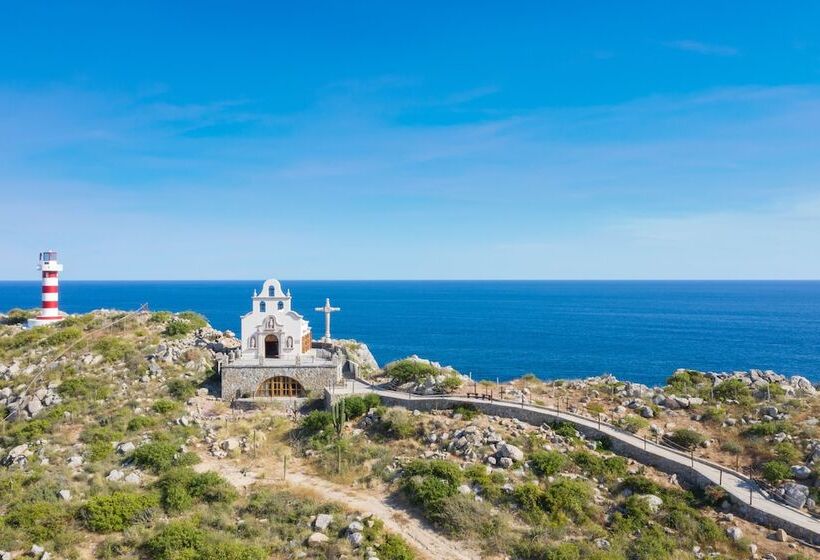 Vista Encantada Spa Resort & Residences