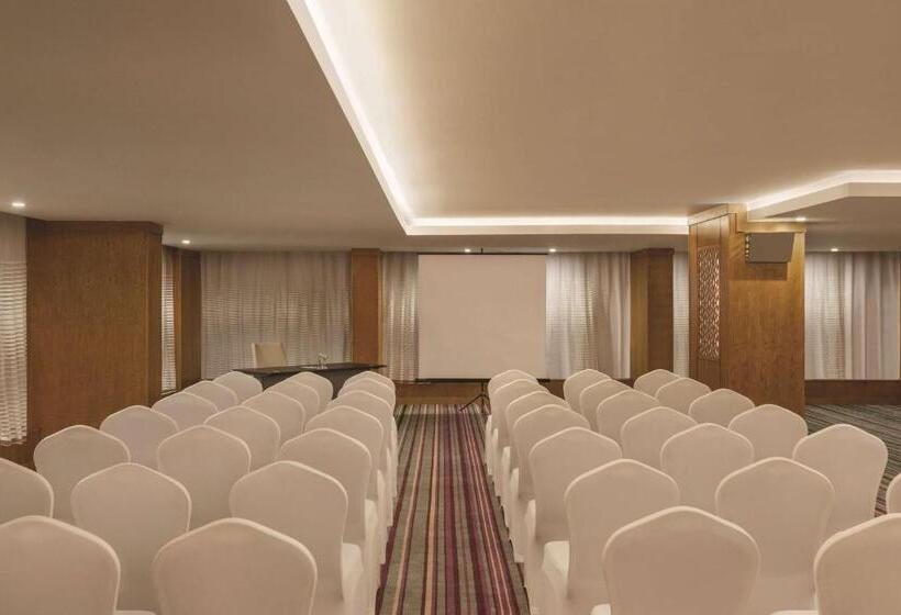 Vivid Jeddah Hotel, A Member Of Radisson Individuals