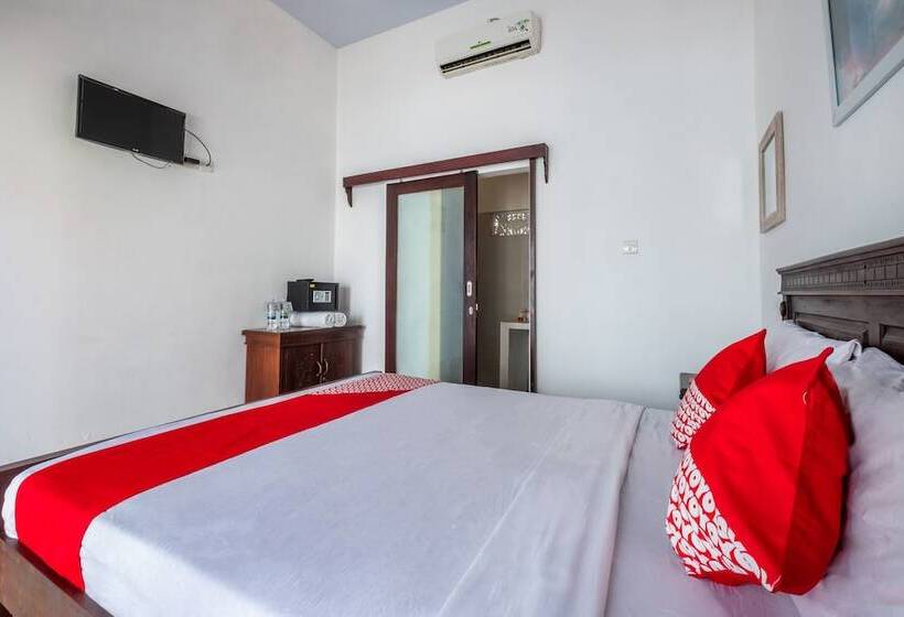 호스텔 Villa Sari By Oyo Rooms