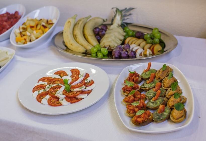 تختخواب و صبحانه Heritage Hotel Dea Hvar