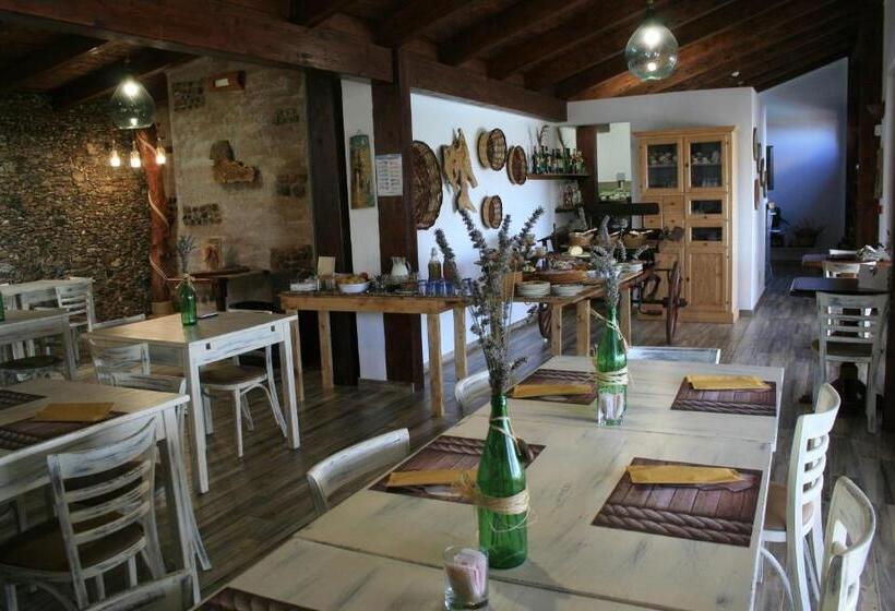 مبيت وإفطار Il Podere Dell Angelo Old Country House