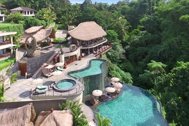 Отель Aksari Luxury Resort & Spa Ubud By Ini Vie Hospitality