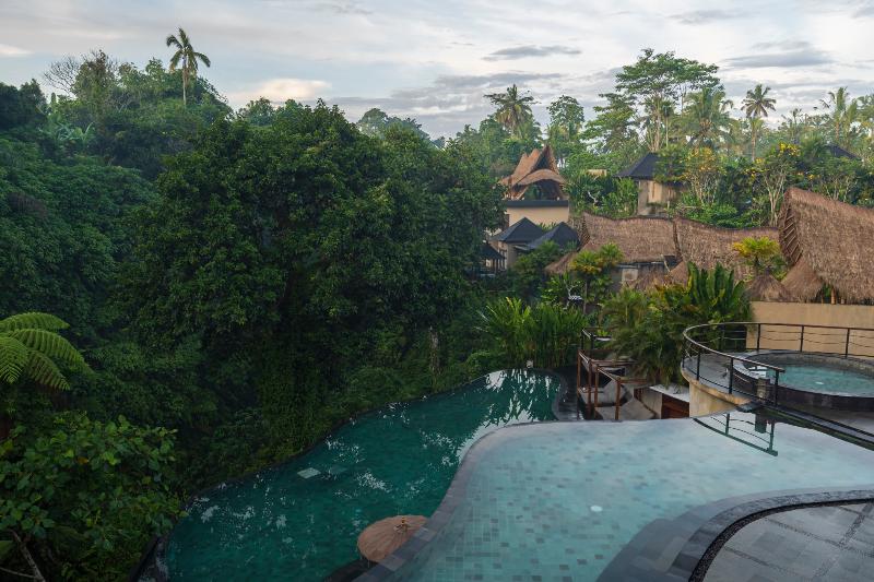 Отель Aksari Luxury Resort & Spa Ubud By Ini Vie Hospitality