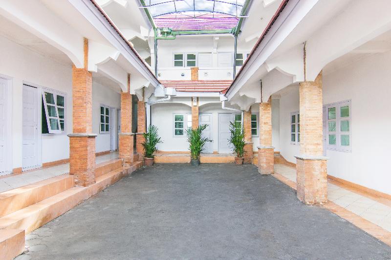 فندق Dinda Guesthouse By Oyo Rooms