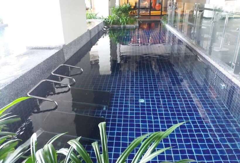 بنسيون Ezzyhome Medini