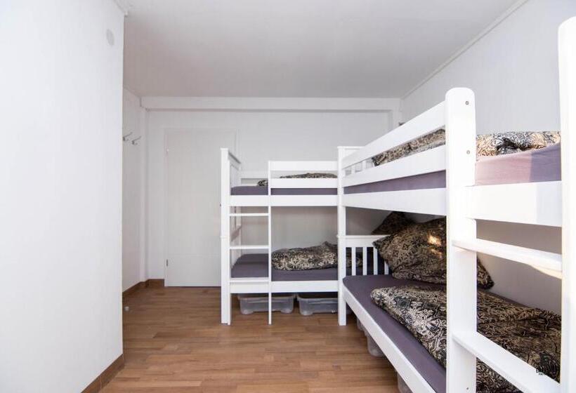 Skyhostel Friedrichshafen