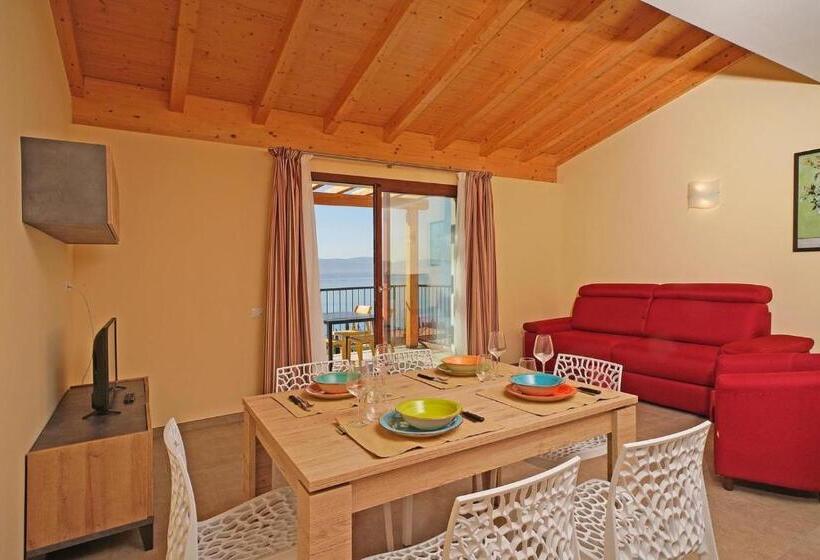 فندق فئة نجمة واحدة Residence Dany Appartamenti Con Cucina Vista Lago Piscina E Parcheggio