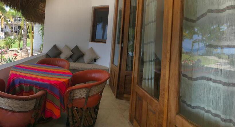 בית מלון כפרי Bungalows Lydia San Pancho
