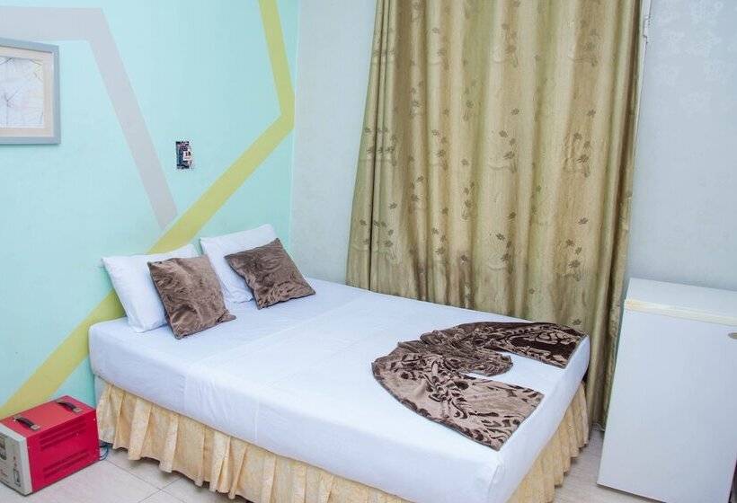 هتل Finesse Ntumba