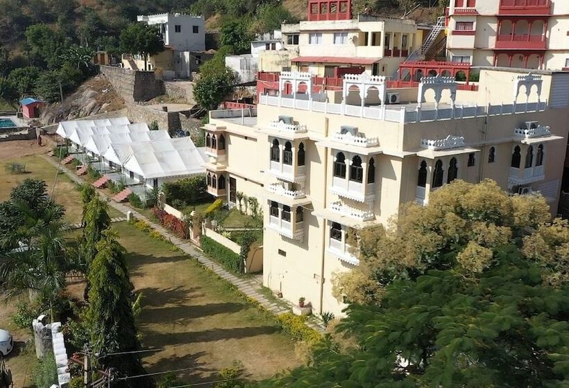 فندق Kumbhal Palace And Resort
