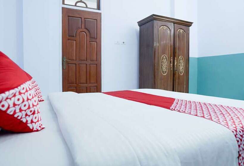 هتل Niaga By Oyo Rooms