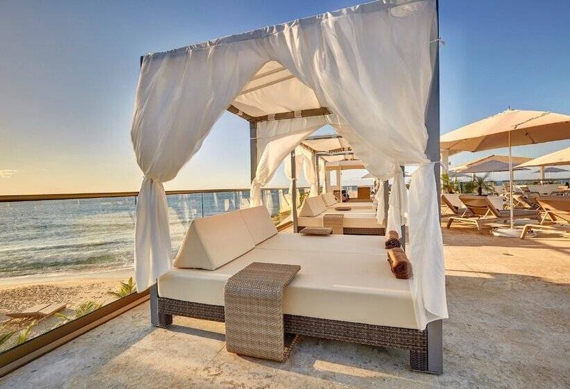 هتل Royalton Grenada, An Autograph Collection Allinclusive Resort