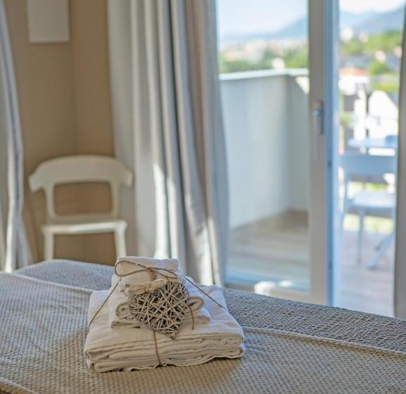 هتل روستایی Agriturismo Terre Degli Angeli