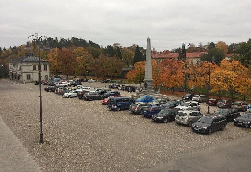 First Hotel Statt