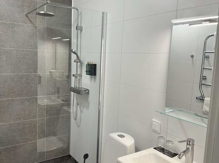 First Hotel Statt