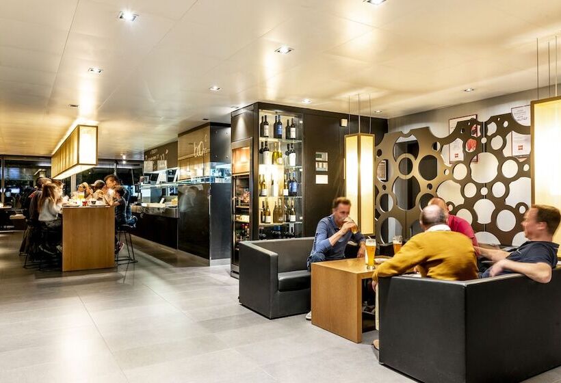 Hotell Ibis Zurich Adliswil