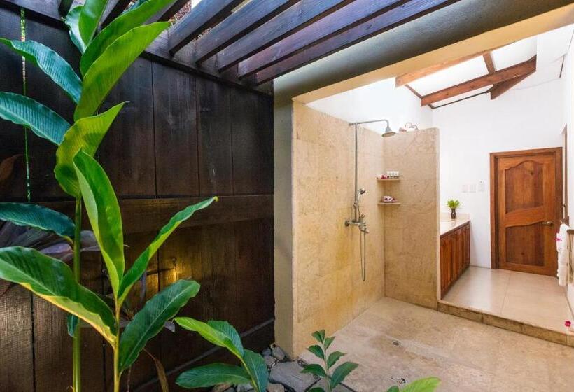هتل Stonefield Villa Resort