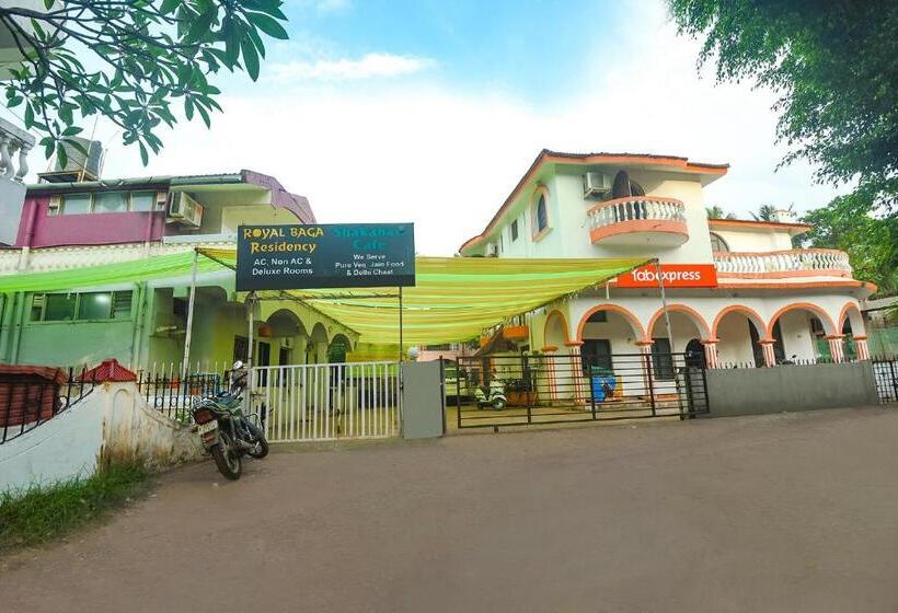 هتل Fabexpress Royal Baga Residency