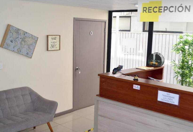 هتل Blu Bascuñan