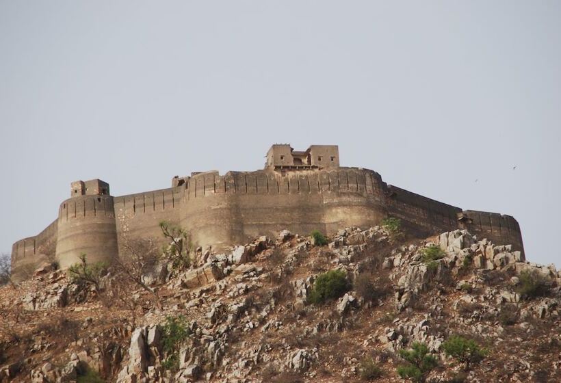 Dhulagarh Heritage Palace Hotel Near Jaipur