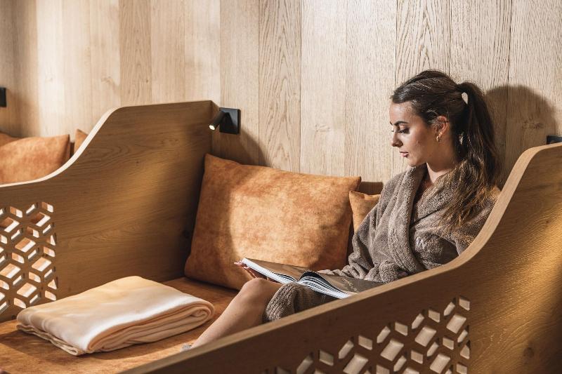 تختخواب و صبحانه Boutique Hotel Planlim