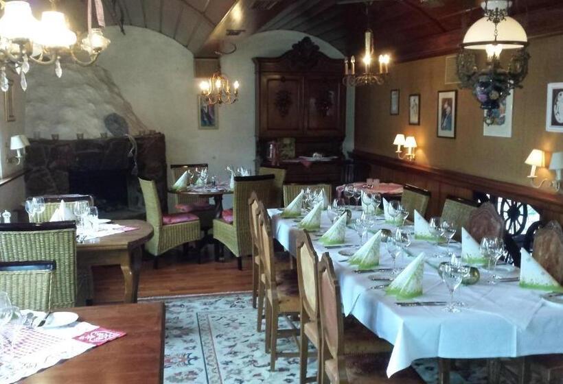 فندق Alte Schreinerei Auberge Harlekin