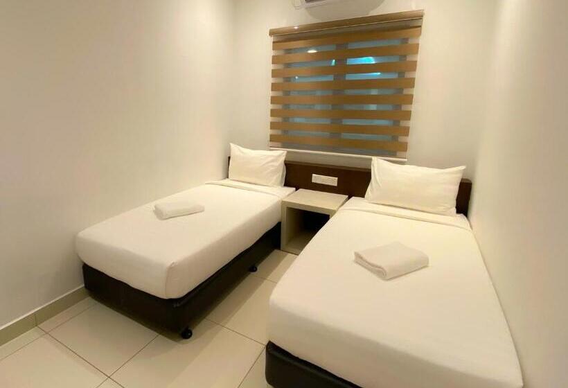 Az Hotel & Serviced Apartments