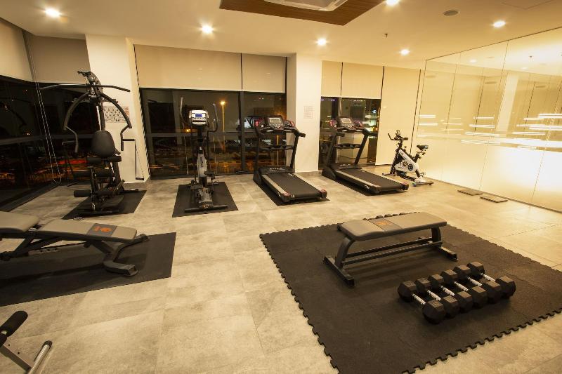 Az Hotel & Serviced Apartments