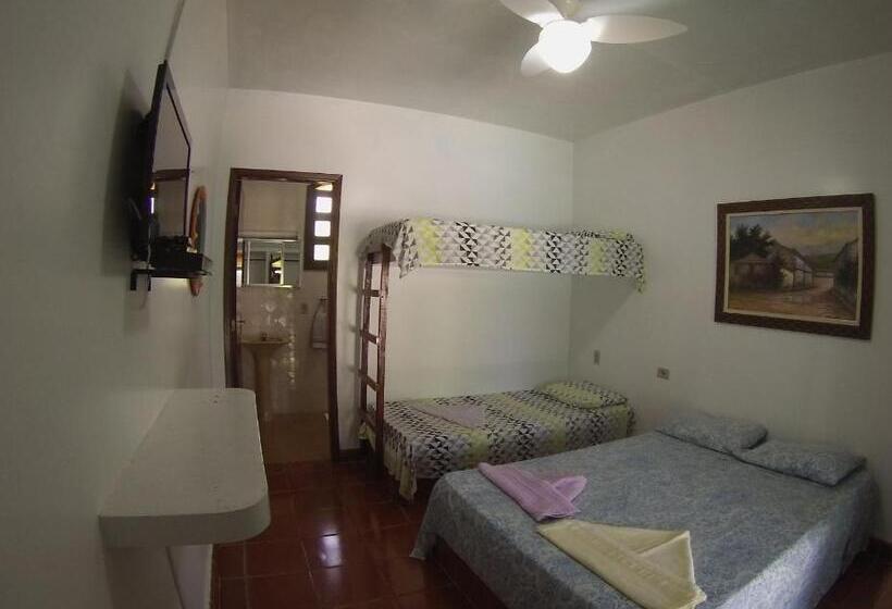 هتل Pousada Na Praia Ubatuba