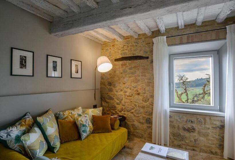 فندق ريفى Locanda Dei Logi