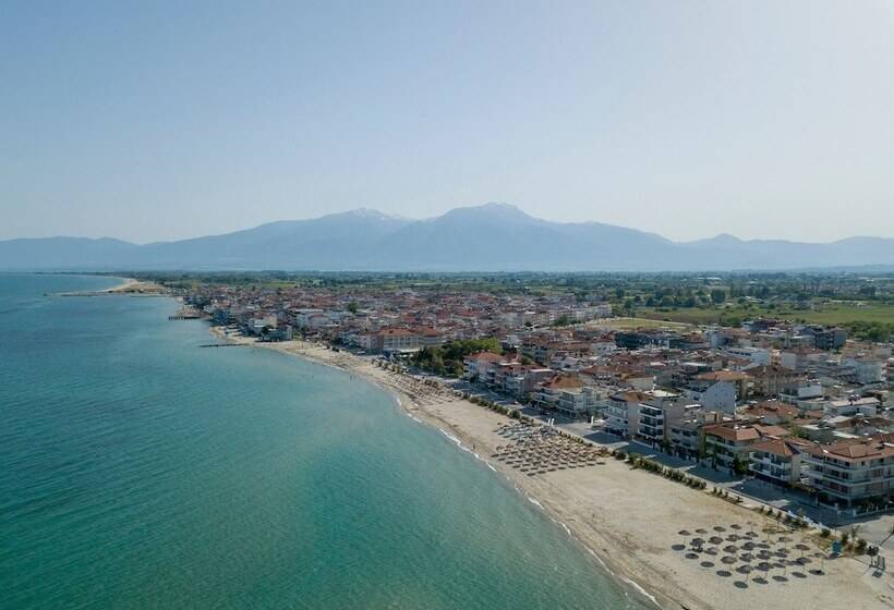 ユースホステル Villa Pigasos