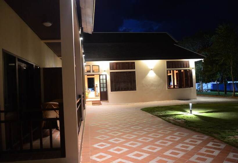 هتل Saksiri Riverside Boutique