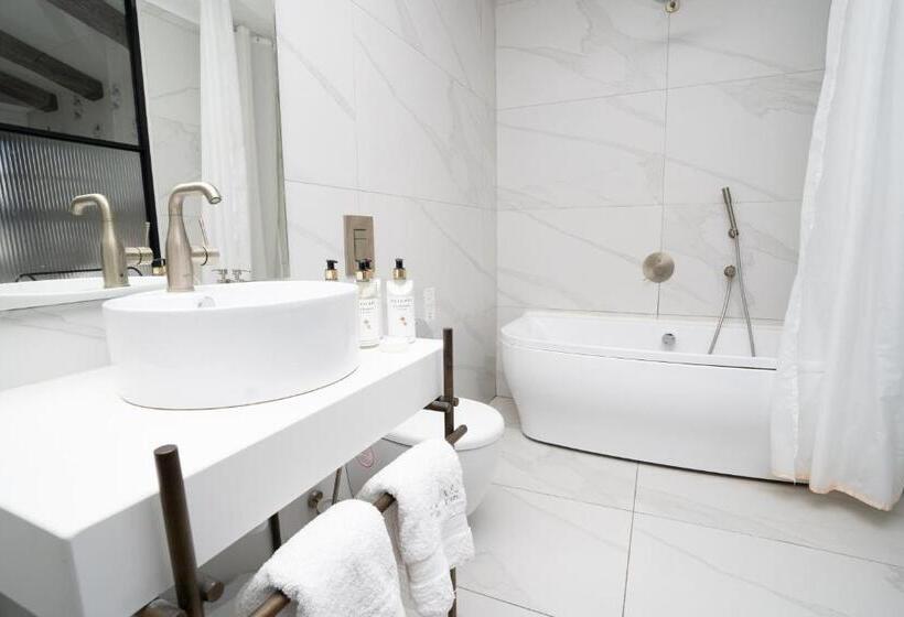 Zamarin Hotel & Spa
