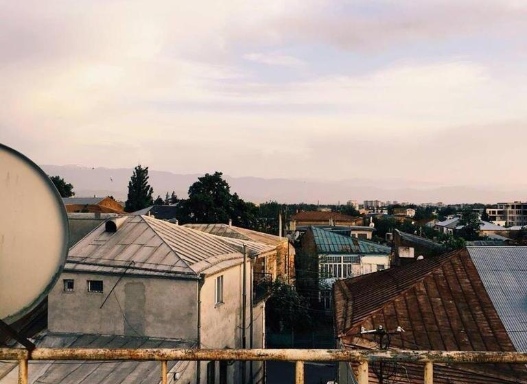 تختخواب و صبحانه Guest House Old Kutaisi