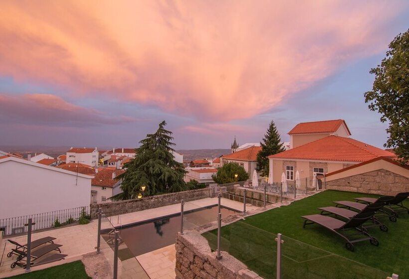 مبيت وإفطار Casa Das Muralhas
