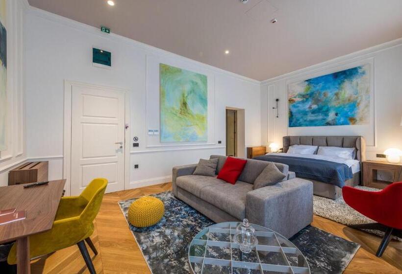 Boutique Hotel Tvrđa