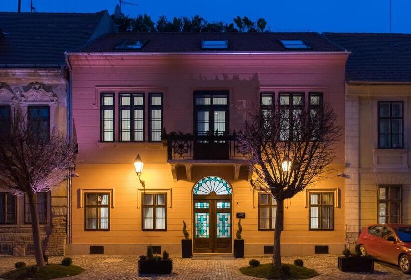Boutique Hotel Tvrđa