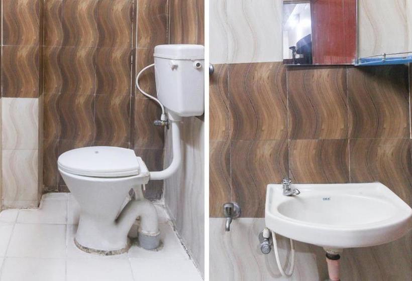 هتل Sri Jayaram Lodge By Oyo Rooms