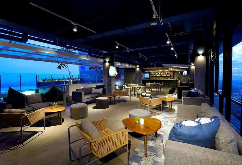 هتل The Zuri Pekanbaru