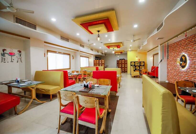 فندق Metro By Oyo Rooms