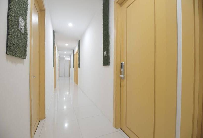 هتل Reddoorz Plus @ Catania Lrt Cinde Palembang