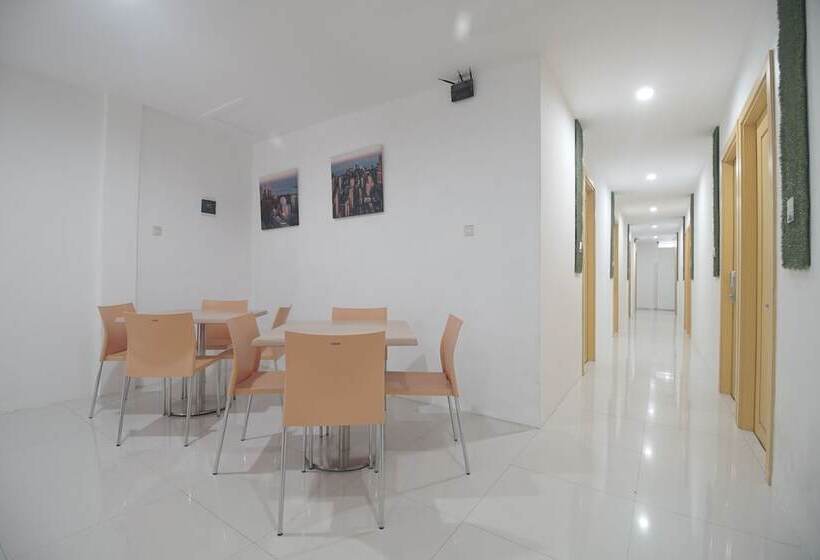 هتل Reddoorz Plus @ Catania Lrt Cinde Palembang