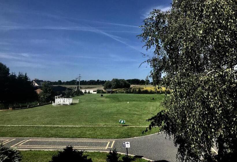 膳宿费 Cedrowy Dworek