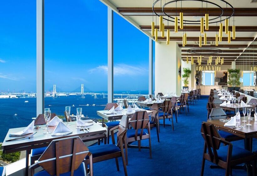 Apa Hotel & Resort Yokohama Bay Tower