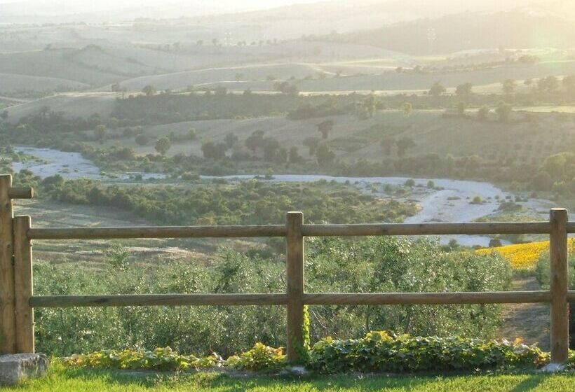 Сельский отель Bio Agriturismo Il Torrione