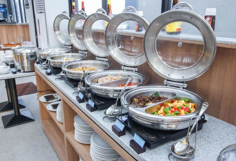 هتل Kuretakeso Kemang