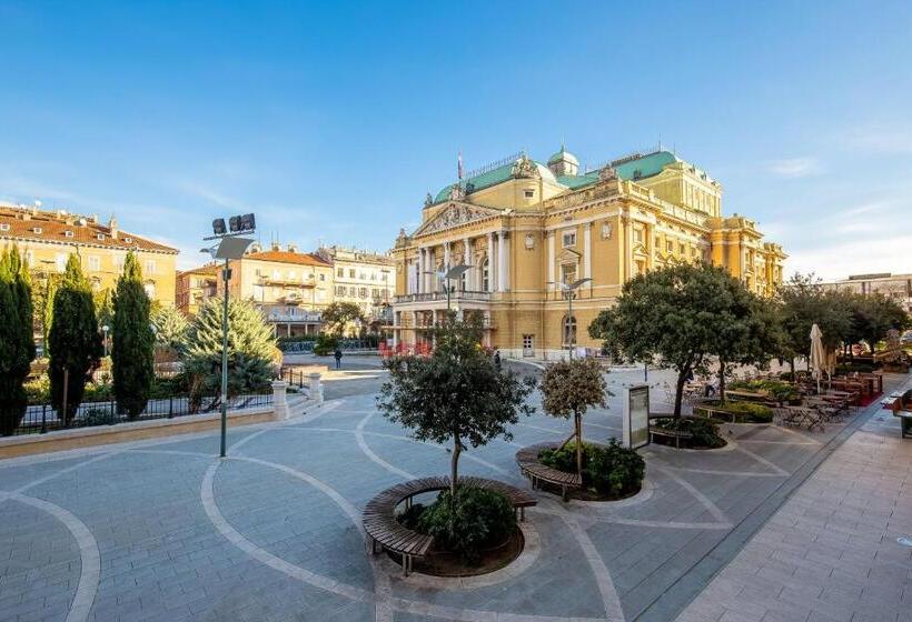 Rijeka Apartments Terra I & Ii